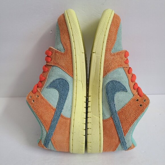 NEW Nike SB Dunk Low Shoes DV5429-800 Size 9 Orange Emerald Rise
